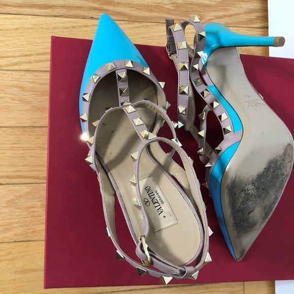 Valentino Rockstud Slingback Pump - Picture 7 of 7